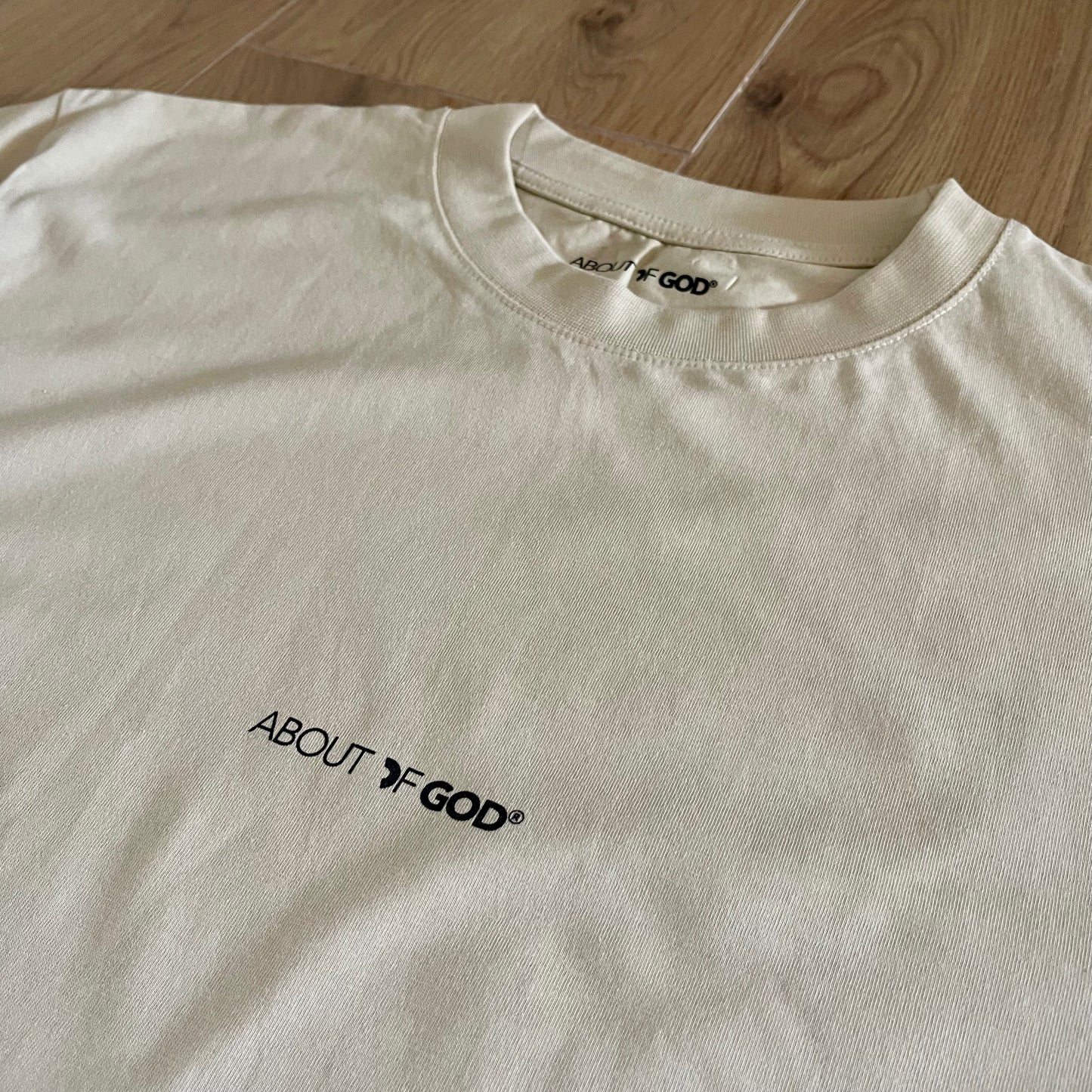 PERFECTLOVEWINS-TEE (BEIGE)